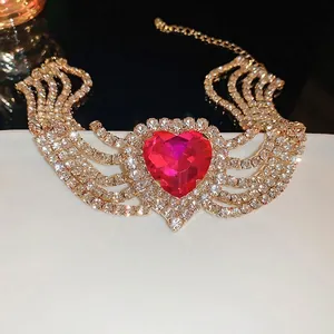 Heavy luxury five-row heart pendant necklace with rhinestones and pink gemstone