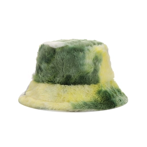 Chapeau bob en peluche tie-dye vert et jaune tendance pour une tenue d'hiver élégante
