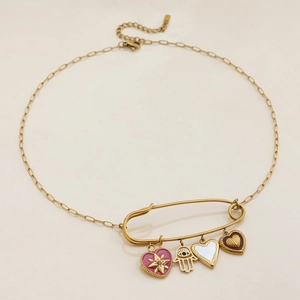 Detail of 18K gold stainless steel pin pendant with pink star and heart charms