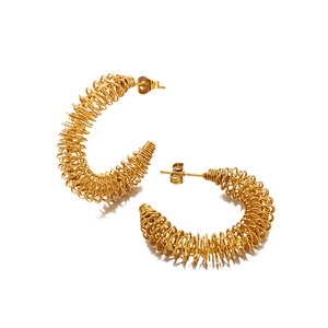 Boucles d'oreilles créoles dorées en forme de C avec fil torsadé en acier inoxydable