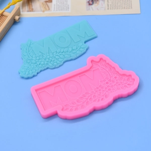 Silicone MOM themed baking mold with floral embossed patterns for cake decorating