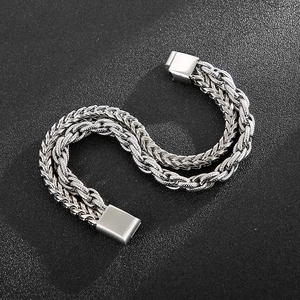Bracciale da uomo a doppio strato in acciaio al titanio argento con catena a treccia