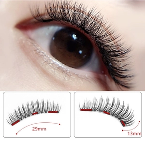 Detailed view of reusable magnetic eyelashes with 29mm width and 13mm length specifications