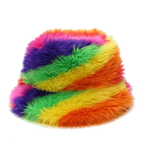 Bob en peluche arc-en-ciel avec fourrure synthétique colorée et doublure chaude