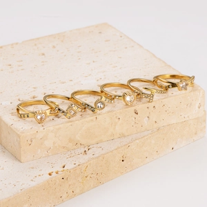 Set of 6 gold plated stainless steel rings with zircon stars and heart shapes