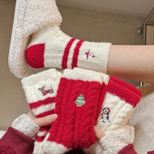 Calze Natale Donna Calde Pile Spesse Metà Polpaccio Inverno Casa Pavimento Ricamo Pupazzo Di Neve Babbo Natale