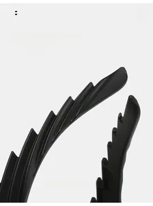 Detail of curved sunglasses legs with ergonomic arc design for comfortable wear