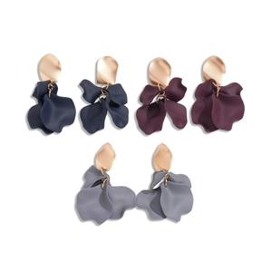 Chic acrylic petal drop earrings in navy blue, maroon and grey with gold studs