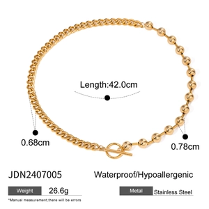Collana in acciaio inossidabile dorato con chiusura a T e maglie a catena mista e sfere