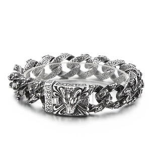 Vintage stainless steel men's chain bracelet with detailed wolf head relief carving