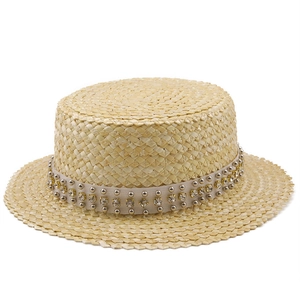 Chapeau canotier en paille de style français avec ruban gris et strass brillants