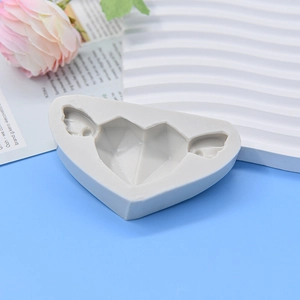 3D geometric heart with wings silicone mold for fondant baking and soap making