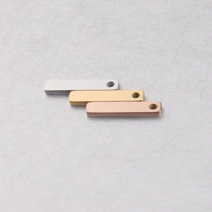 Polished rectangular stainless steel tags in silver gold and rose gold finishes