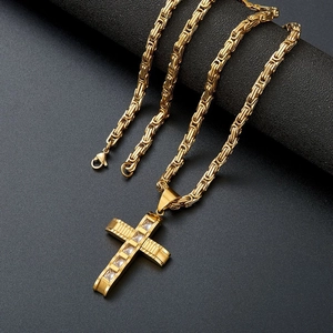 Polierter Gold-Kreuzanhänger mit Zirkonia an einer Byzantiner-Königskette für Herren
