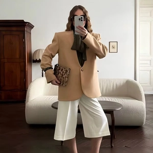 Women's chic solid camel blazer with oversized fit and classic V-neck lapel jacket