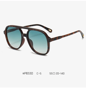 Detail view of tortoiseshell aviator sunglasses P8330 showing frame dimensions and gradient lens
