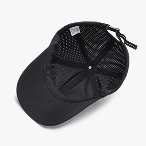 Quick-dry mesh baseball cap with breathable dragon-inspired design for sun protection