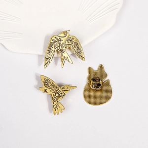 Détails de broches d'animaux en bronze vintage avec hirondelle, colibri et renard
