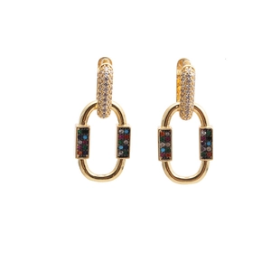 Boucles d'oreilles pendantes dorées avec zircons multicolores et sertissage pavé brillant