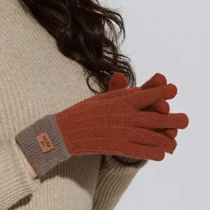 Guanti in maglia di alpaca per touch screen con fodera termica calda e antivento