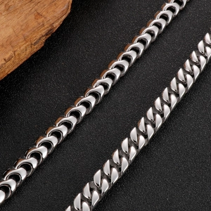 Detailed macro of silver stainless steel Franco and curb chain links for hiphop jewelry