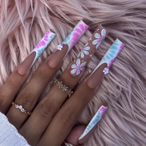 Long Coffin Press On Nails 3D Flower Tie Dye French Style Pink Blue Fake Nails With Rhinestones For Women