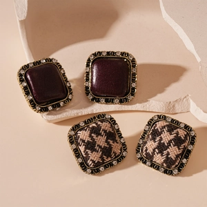 Retro Square Stud Earrings Fabric Houndstooth Rhinestone Alloy With Silver Earring Post Elegant Chic