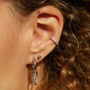 S925 silver vintage triple-linked hoop earrings with textured pendants and crystals