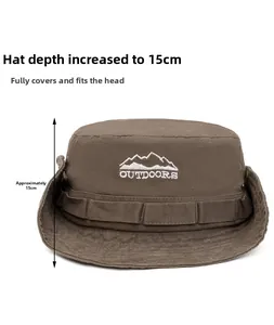 Détail de la profondeur de 15 cm et broderie de montagne sur le chapeau d'extérieur