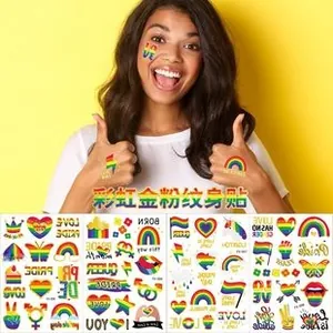 Detail von Regenbogen Pride Glitzer Tattoos mit Love Motiven für Party Dekorationen