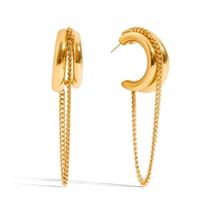 Detailed view of 18k gold plated stainless steel hoop earrings with double chain tassels