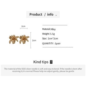 Detailed specs of gold flower earrings with S925 silver needles and alloy material
