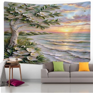 Detalle de un tapiz 3D con relieve de playa y flores colgado en la decoración de un salón