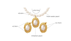 Detailed size specifications for freshwater pearl necklace and gold earrings set