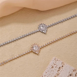 Sparkling pear-cut zircon tennis bracelets in gold and silver finish for women