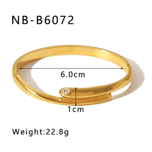 Detailed size specifications for a gold minimalist zircon bangle with 6.0cm inner diameter