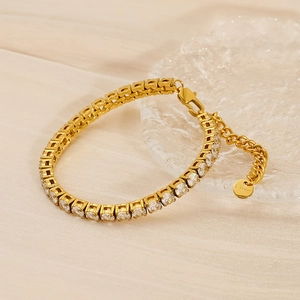Élégant bracelet tennis en acier inoxydable doré orné de zircons ronds brillants