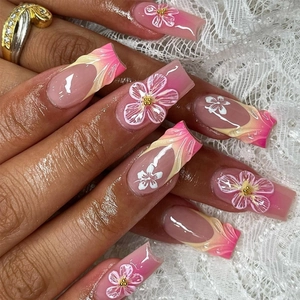 Square French Press On Nails With 3D Flower Design Gradient Pink And White Elegant False Nail Tips