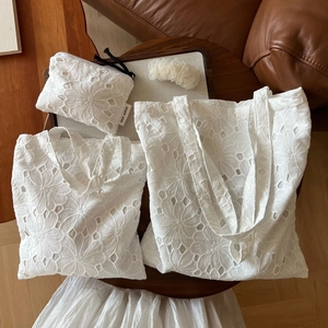 Floral Eyelet Embroidery Cotton Tote Bag Handbag For Women Minimalist Summer Casual Portable Storage Floral Lace Purse