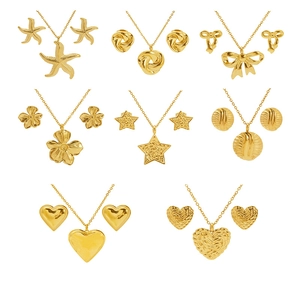 Combinazione di Collana E Orecchini in Acciaio Inossidabile Vintage Placcato Oro Cuore Geometrico Stella Fiore Gioielli