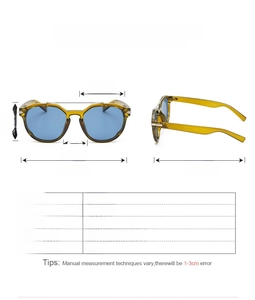 Detailed size chart for oversized square sunglasses with PC frame measurements