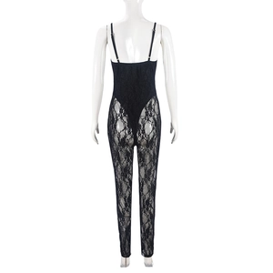 Vue arrière d'un body en dentelle noire avec motif floral et dos nu élégant