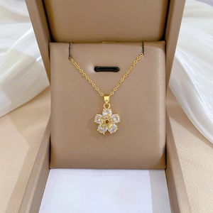 Rotatable Flower Pendant Necklace Gold Plated Stainless Steel Chain Copper Zircon Inlay Elegant Jewelry For Women