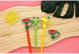 Cute cartoon silicone straw caps, dustproof plugs for 8mm straws, colorful fruit and animal designs.