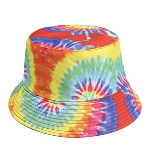 Wende-Anglerhut mit buntem Regenbogen-Tie-Dye-Muster für optimalen Sonnenschutz im Freien