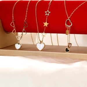 Heart Pendant Necklace Stainless Steel Gold Plated Multi Layer Clavicle Chain Sweet Cool Style For Women Elegant Jewelry
