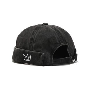 Bonnet docker noir délavé en coton avec broderie couronne et boucle métal réglable