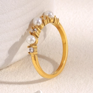 Elegant Artificial Pearl Cubic Zirconia Ring 18K Gold Plated Stainless Steel Niche Design Luxury Jewelry For Women