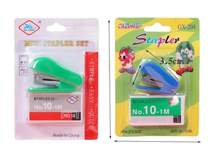 Detailed comparison of mini stapler sets with size labels and No.10 staples