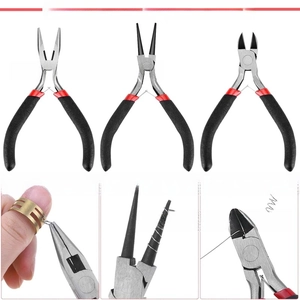 Detail of 3-piece jewelry tool set with chain nose pliers, round nose pliers and wire cutters
